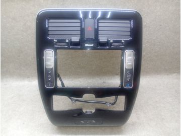 Блок кнопок консолі NISSAN LEAF 10-17