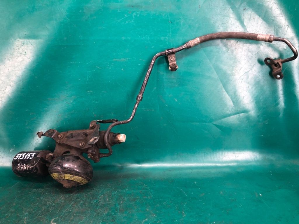 48030-60010 | Компресор пневмопідвіски задній правий LEXUS LX570 07-15
