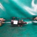 490A0-60010 | Компресор пневмопідвіски передній правий TOYOTA LAND CRUISER 200 08-21