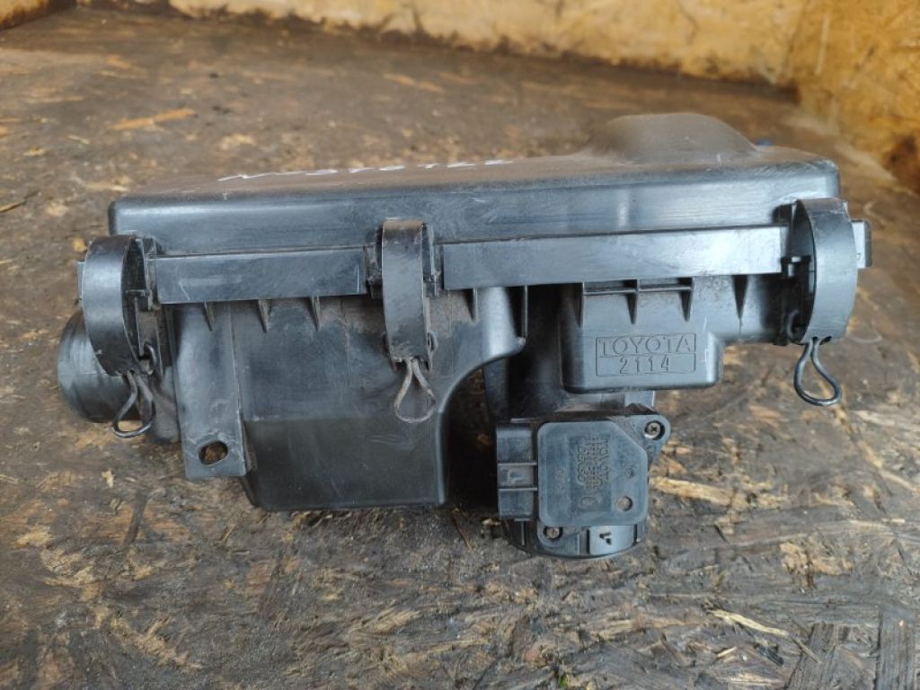 17700-21150 | Корпус повітряного фільтра TOYOTA PRIUS - 20 03-11 - Фото 2