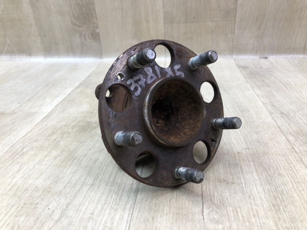 42200-T2A-A51 | Маточина колеса задня права HONDA ACCORD COUPE CT 12-