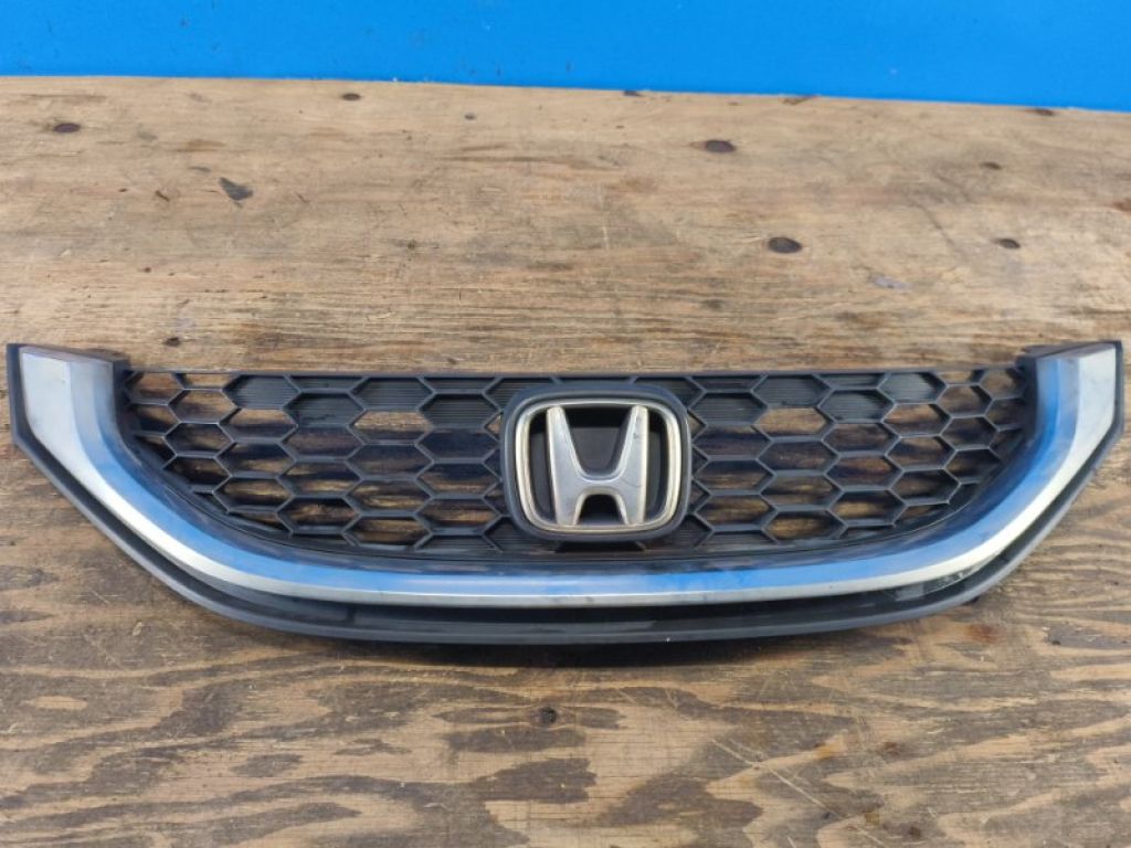 71121-TR3-A11 | Решітка переднього бампера HONDA CIVIC 11-15