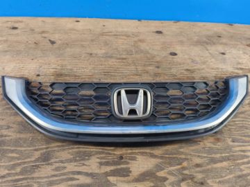 Решітка переднього бампера HONDA CIVIC 11-15