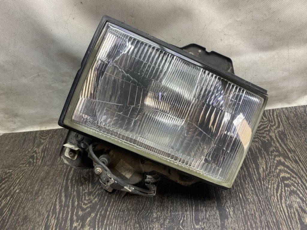 89431-46262 | Фара передняя левая HONDA PASSPORT 93-02