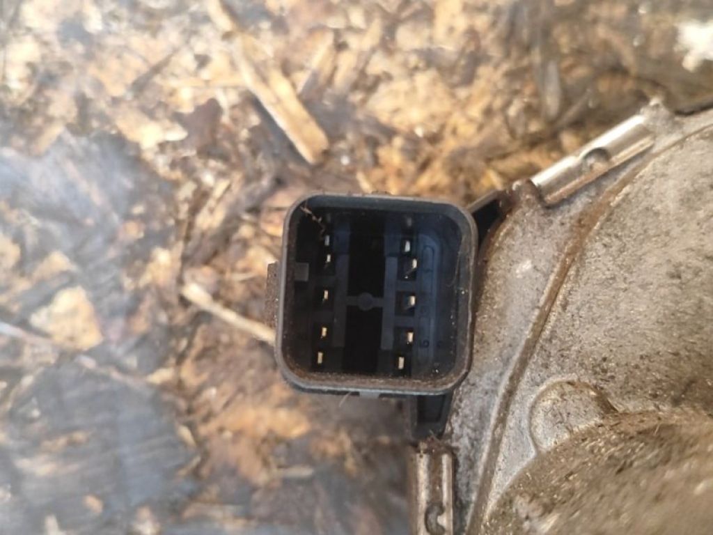 13547556118 | Дроссельная заслонка BMW 3 SERIES (E90-E93) 2005–2014 - Фото 5