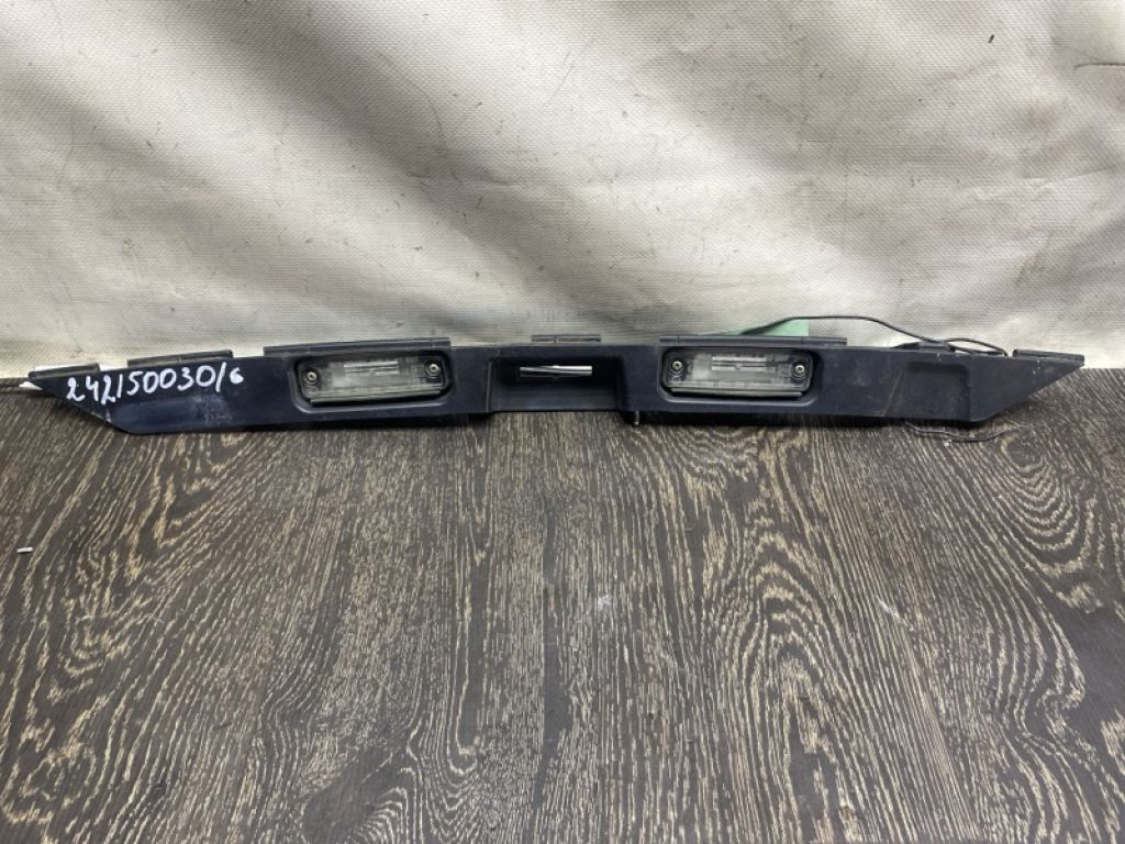 84931AJ000 | Панель подсветки номера SUBARU OUTBACK 09-14 BR