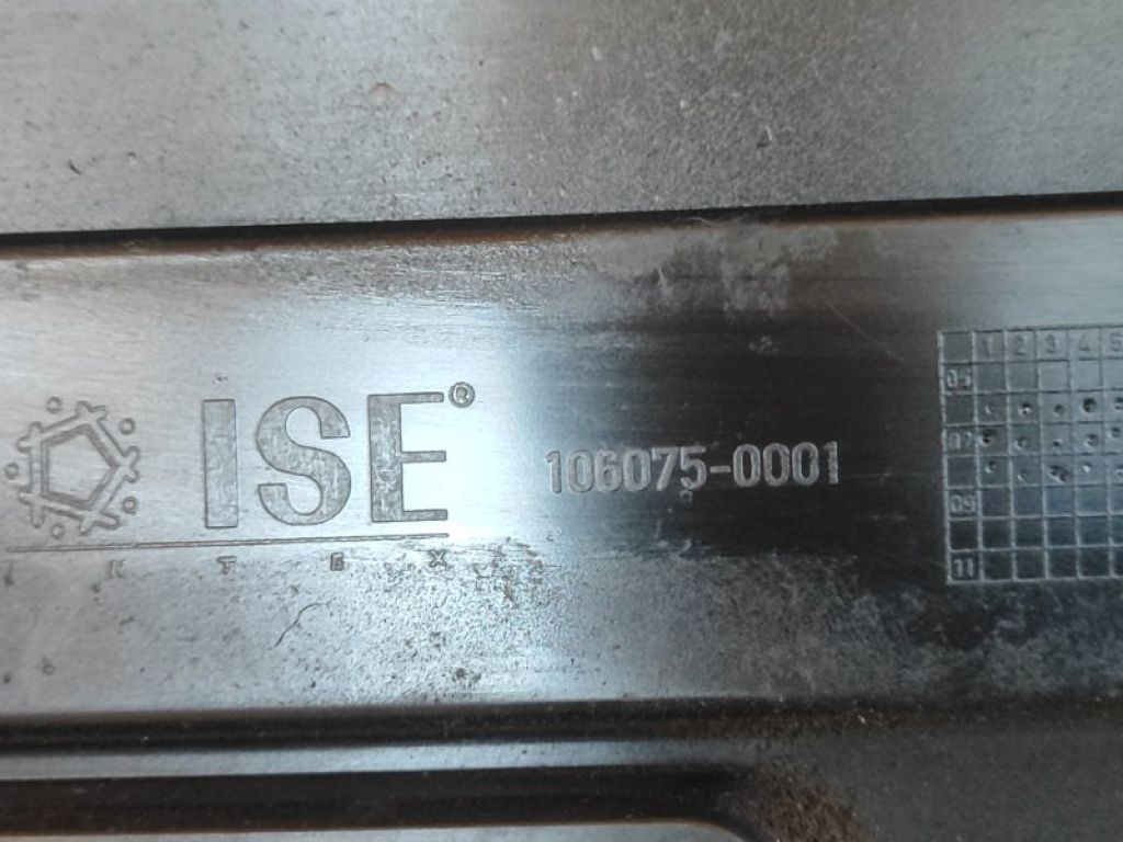 11127575032 | Накладка двигателя декоративная BMW 3 SERIES (E90-E93) 2005–2014 - Фото 8