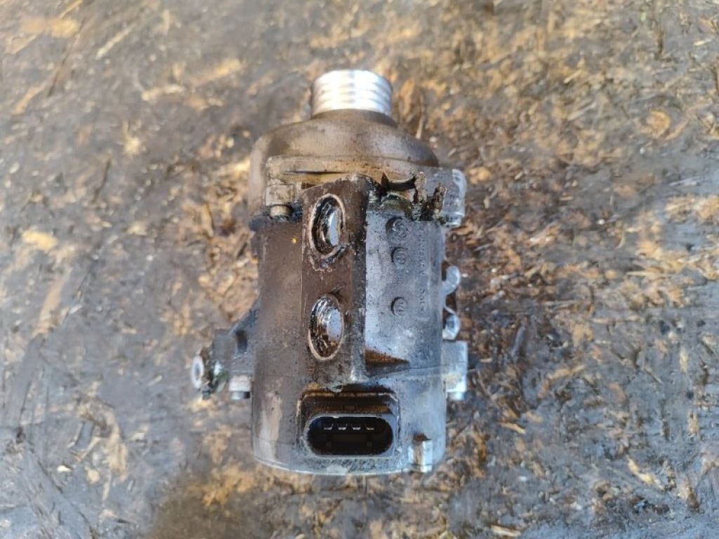 11517586925 | Помпа охлаждения электрическая BMW 3 SERIES (E90-E93) 2005–2014 - Фото 4