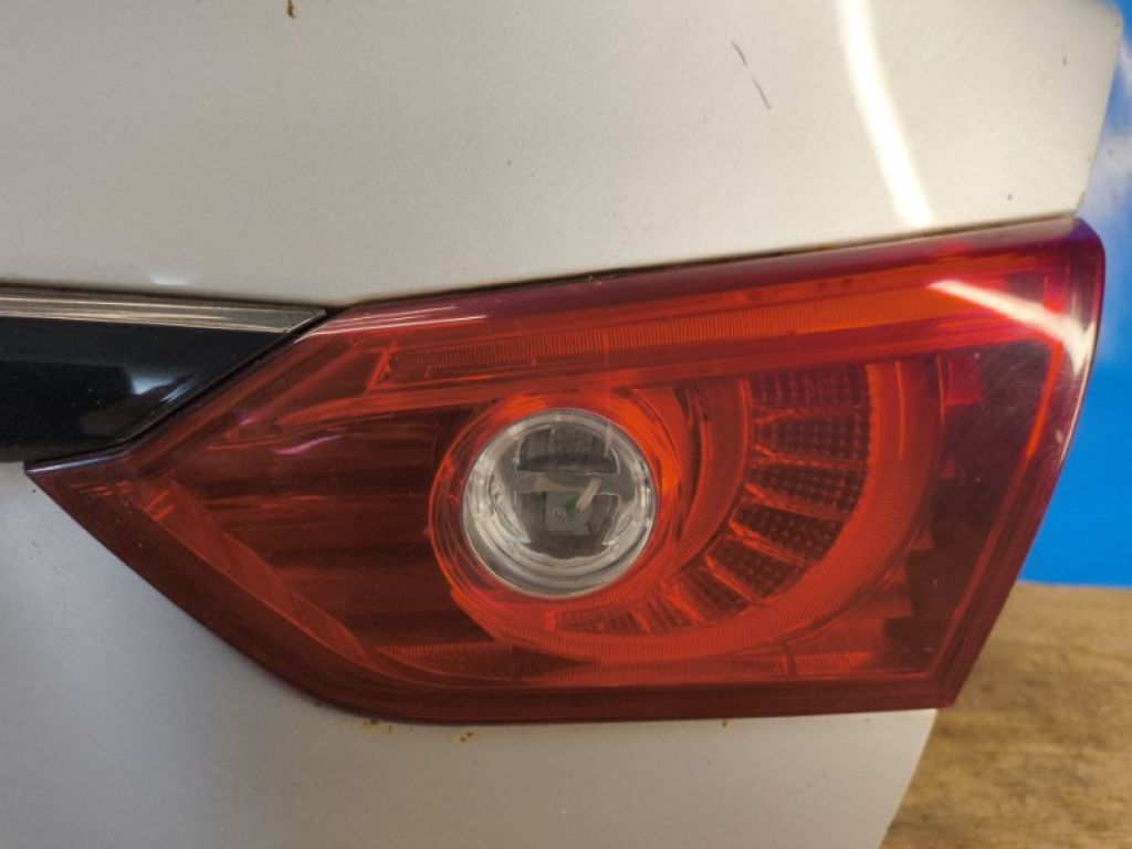 H430M-4HBMA | Кришка багажника INFINITI Q50 15-20 - Фото 7