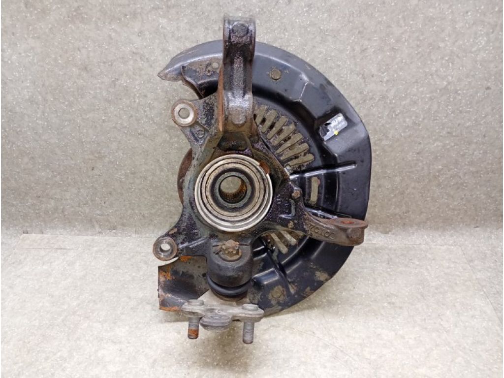 4321108030 | Кулак поворотний правий TOYOTA SIENNA 11-16