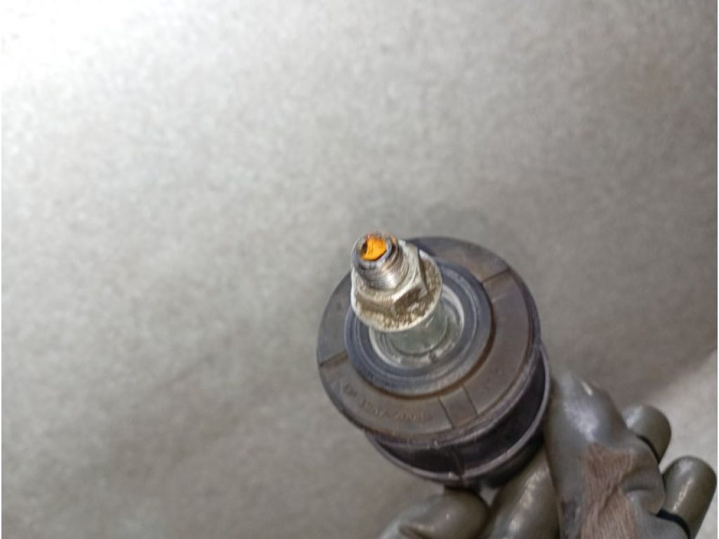 4853109C10 | Амортизатор задній TOYOTA SIENNA 11-16 - Фото 2