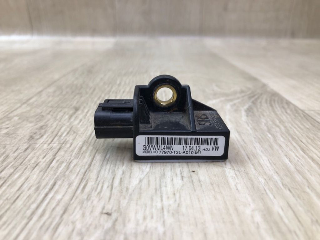 77970-T3L-A01 | Датчик удара HONDA ACCORD COUPE CT 12-