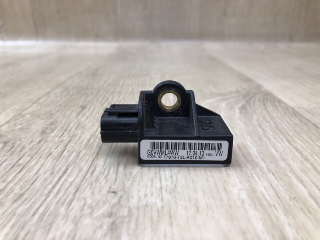 77970-T3L-A01 | Датчик удара HONDA ACCORD COUPE CT 12-
