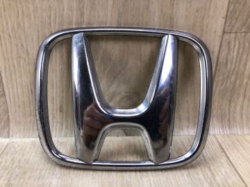 Емблема передня HONDA ACCORD COUPE CT 12-