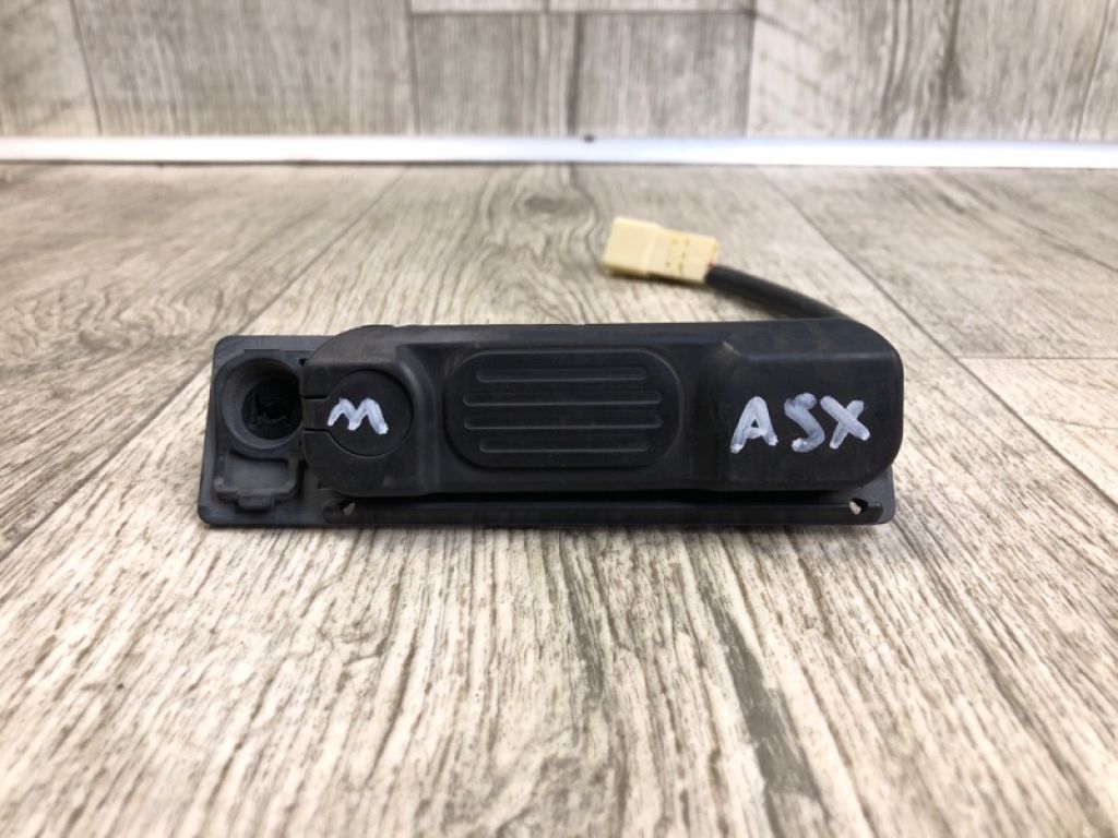 5810A089 | Кнопка открывания багажника наружная MITSUBISHI ASX / OUTLANDER SPORT 10-21