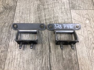 Петля кришки багажника NISSAN X-TRAIL T31 07-14