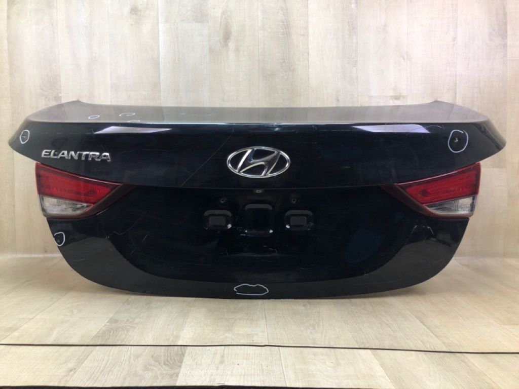 69200 3Y010 | Кришка багажника HYUNDAI ELANTRA MD 10-15 - Фото 4