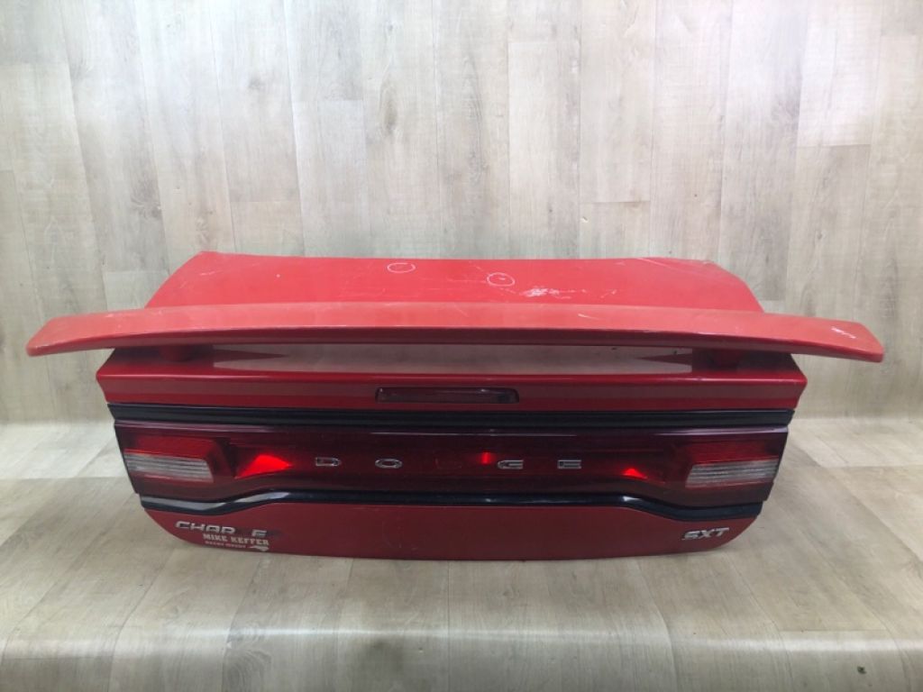 68089 362AA | Кришка багажника DODGE CHARGER 10-24