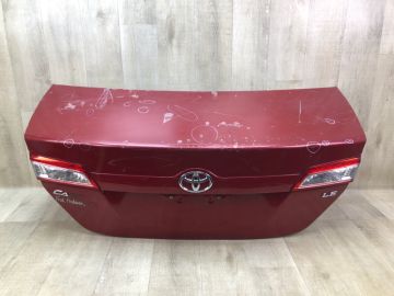 Кришка багажника TOYOTA CAMRY 50 12-15