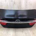 64401-33590 | Кришка багажника TOYOTA CAMRY 50 12-15