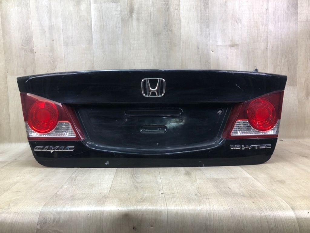 68500-SNK-G00ZZ | Кришка багажника HONDA CIVIC 4D 06-11 - Фото 2