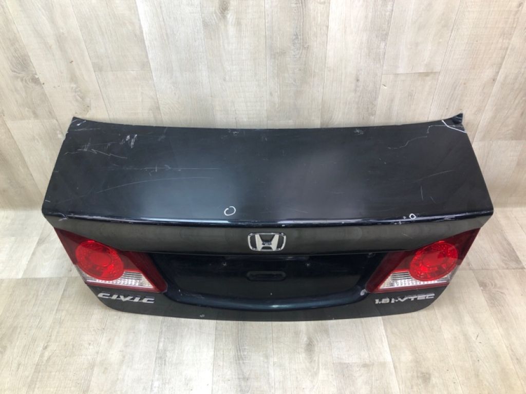 68500-SNK-G00ZZ | Кришка багажника HONDA CIVIC 4D 06-11 - Фото 3