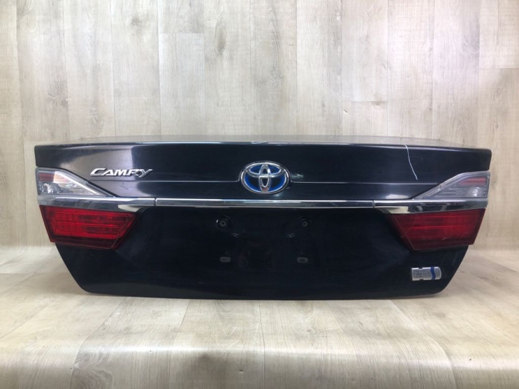 64401-33560 | Кришка багажника TOYOTA CAMRY 55 14-17 - Фото 2