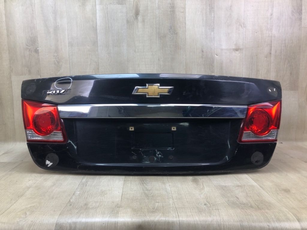 95213160 | Крышка багажника CHEVROLET CRUZE 08-15 - Фото 2