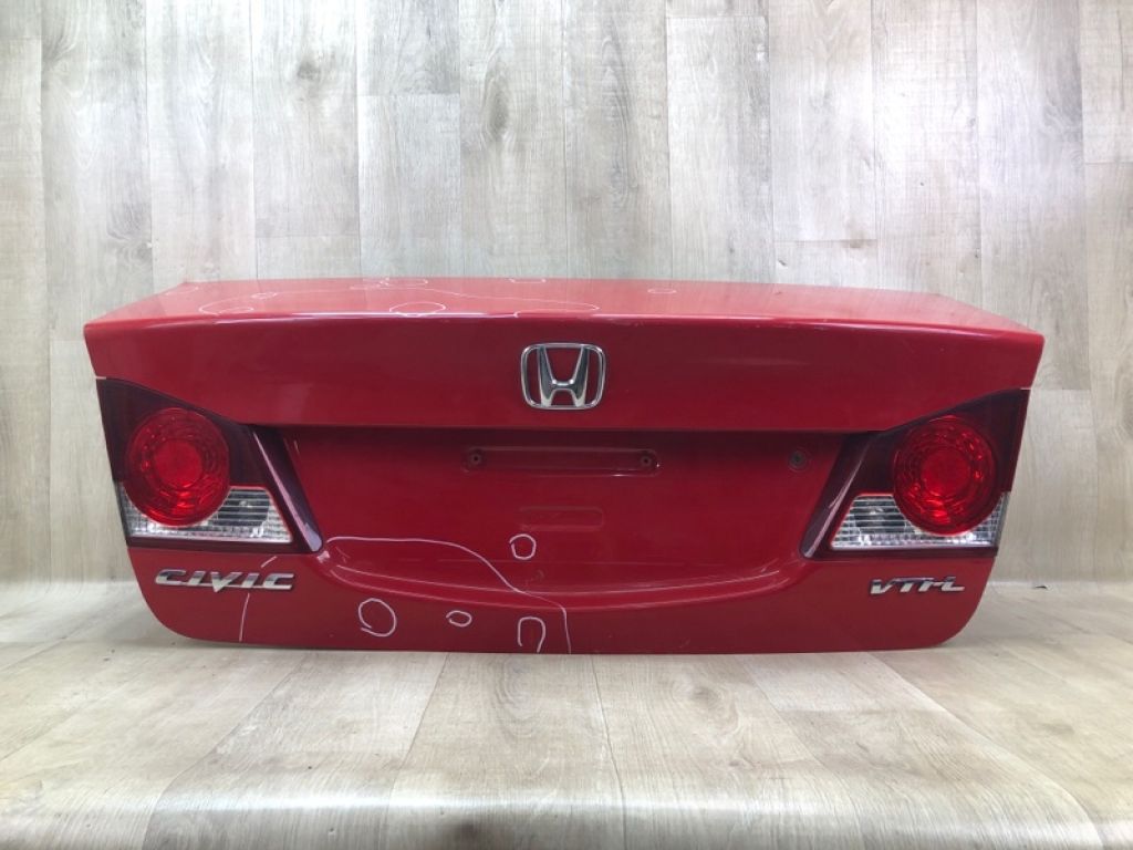 68500-SNK-G00ZZ | Кришка багажника HONDA CIVIC 4D 06-11 - Фото 2