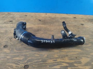 Патрубок впускной системы BMW 5 SERIES (F10) 11-13