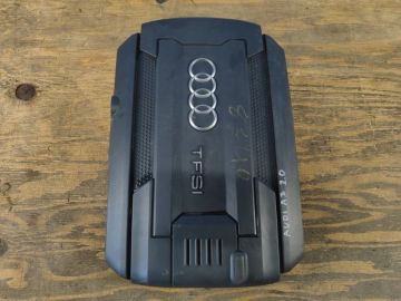 Накладка двигуна декоративна AUDI A3 (8V) 12–17