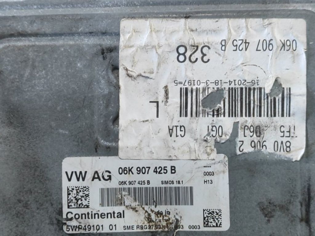 06K 907 425 B | Блок керування двигуном AUDI A3 (8V) 12–17 - Фото 4