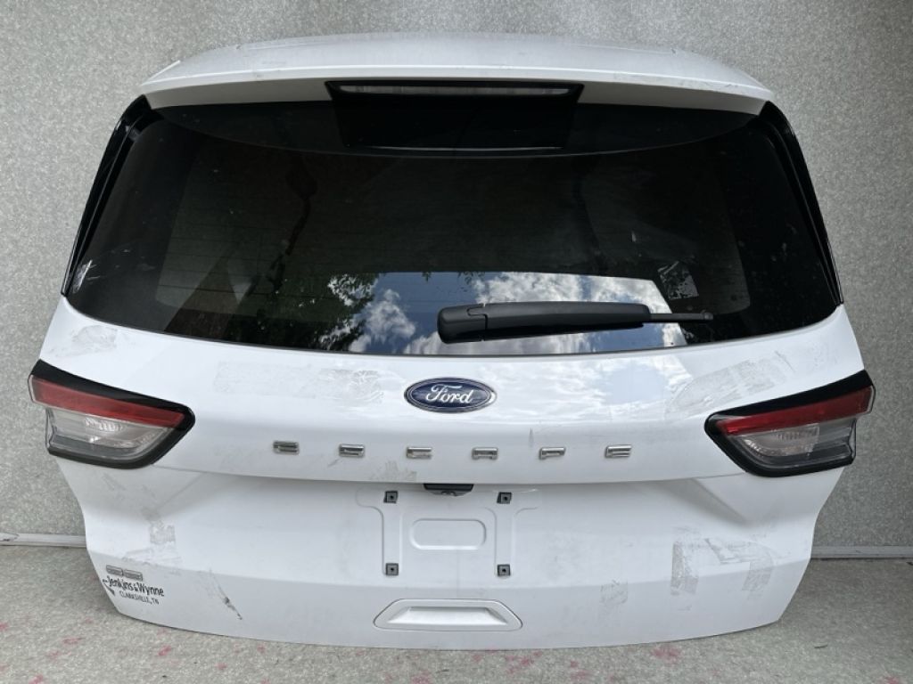 LJ6Z-7840010-A | Кришка багажника FORD ESCAPE 19 -