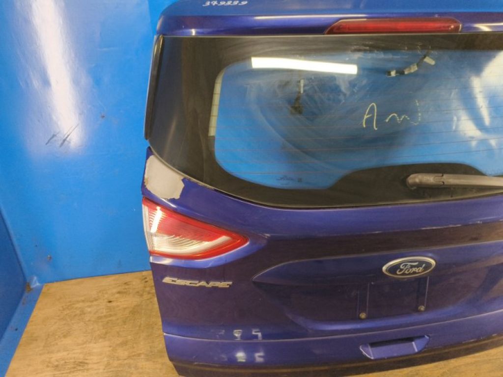 CJ5Z-7840010-A | Крышка багажника FORD ESCAPE 12-19 - Фото 2