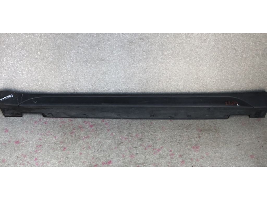 87751D3000CA | Накладка порогу зовнішня ліва HYUNDAI TUCSON TL 15-20