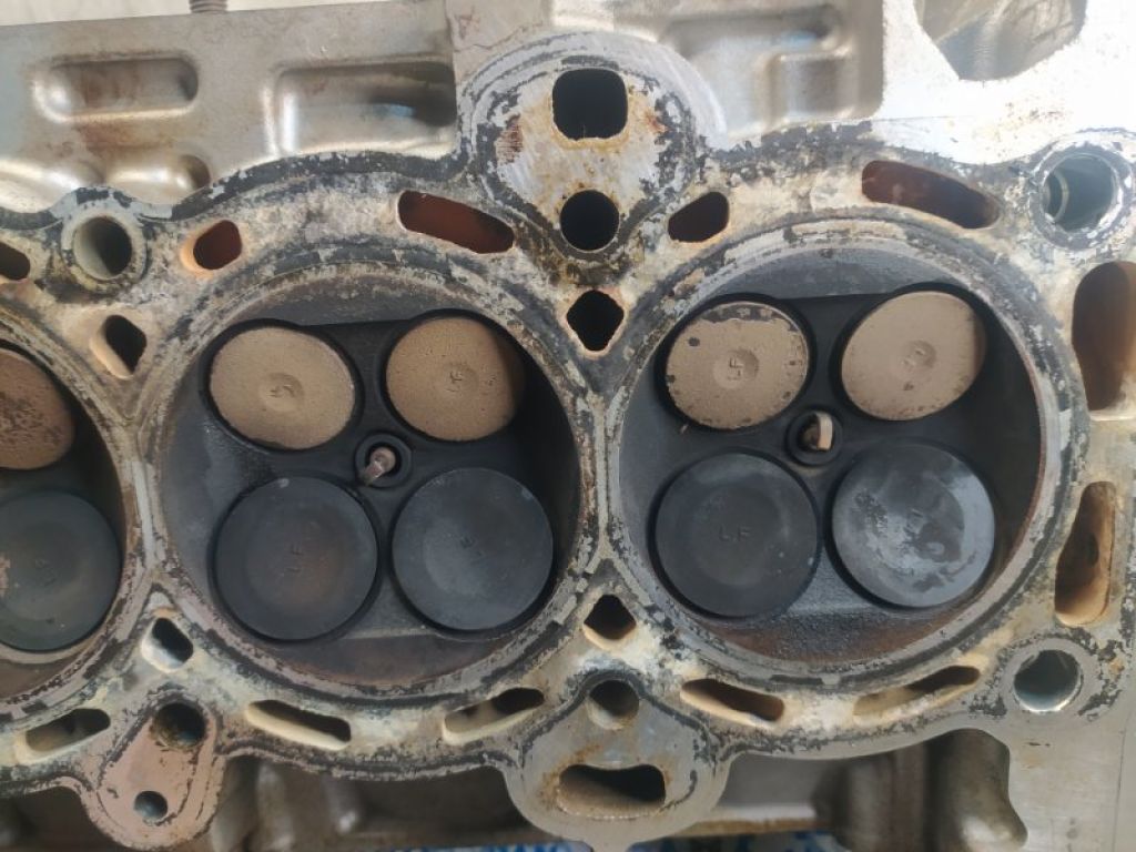 L309-10-090D | Головка блоку циліндрів MAZDA 3 BK 03-08 - Фото 8