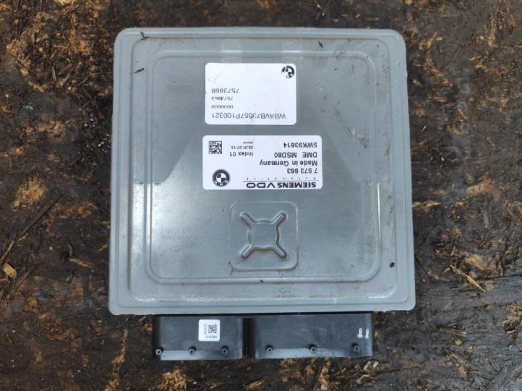 7573863 | Блок керування двигуном BMW 3 SERIES (E90-E93) 2005–2014 - Фото 2