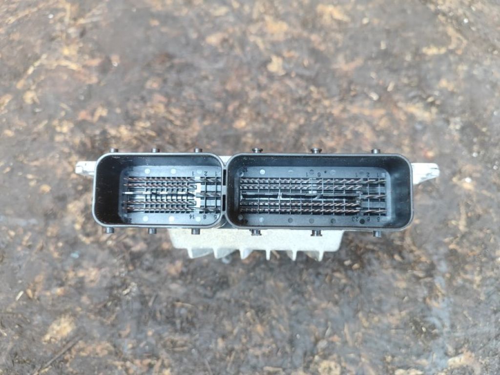7573863 | Блок керування двигуном BMW 3 SERIES (E90-E93) 2005–2014 - Фото 4