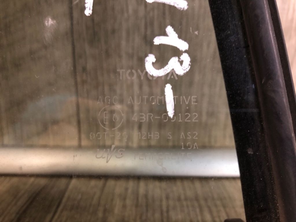 68124-42150 | Скло дверей глухе заднє ліве TOYOTA RAV4 13-19 - Фото 2