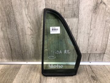 Скло дверей глухе заднє ліве NISSAN TIIDA/VERSA C11 04-11