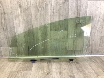 Скло дверей переднє ліве TOYOTA PRIUS - 30 09-17