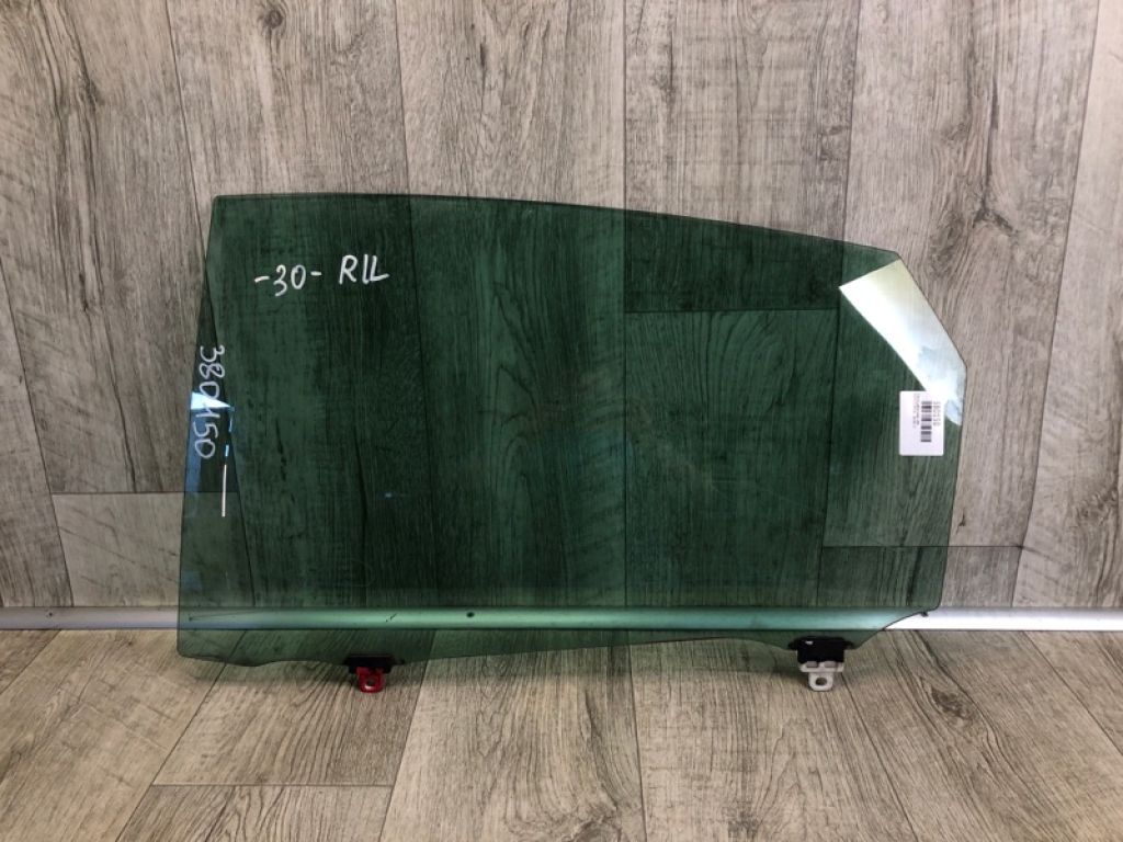 68104-47051 | Скло дверей заднє ліве TOYOTA PRIUS - 30 09-17
