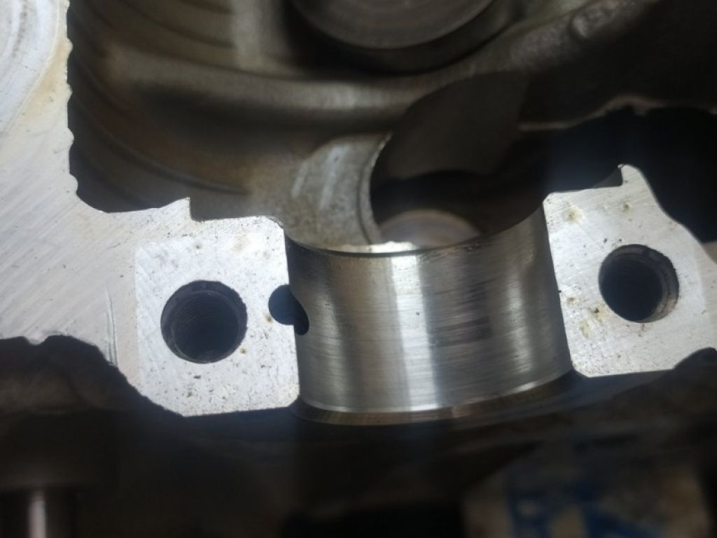 L323-10-090B | Головка блоку циліндрів MAZDA 6 GG 02-07 - Фото 13