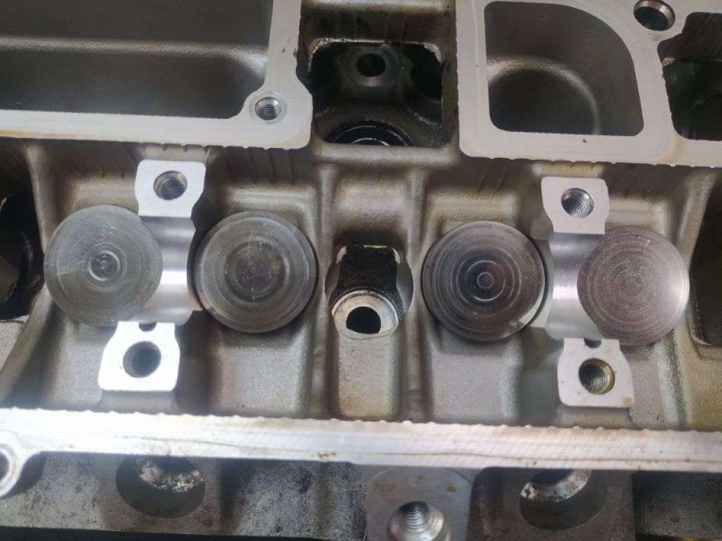 L323-10-090B | Головка блоку циліндрів MAZDA 6 GG 02-07 - Фото 21