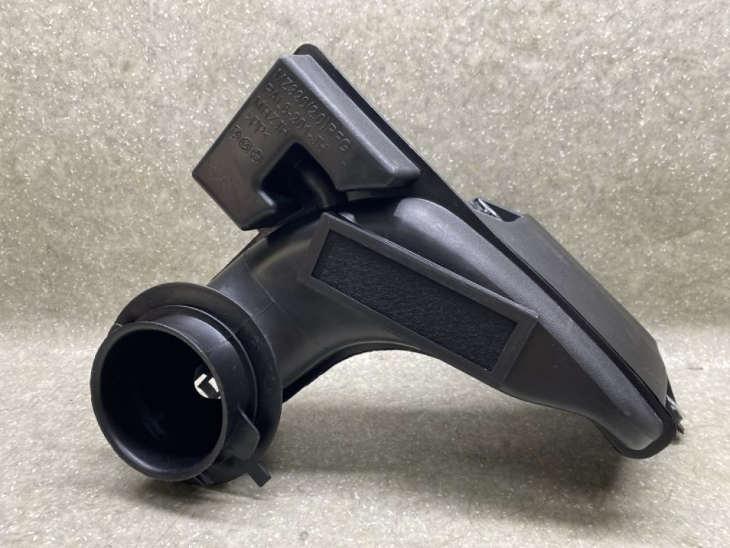 PAJ813200A | Воздухозаборник MAZDA CX-30 19-