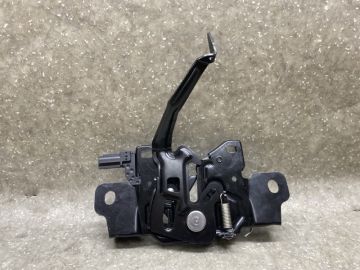 Замок капоту MAZDA CX-30 19-