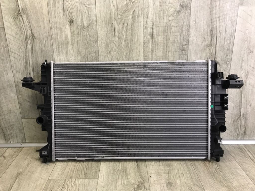 23373819 | Радіатор основний CHEVROLET VOLT 15-19