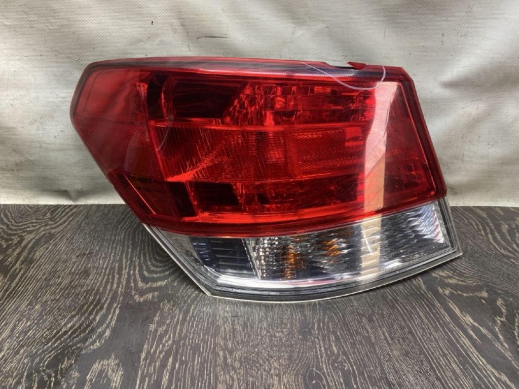 84912AJ01A | Ліхтар зовнішній задній лівий SUBARU LEGACY 09-15 BM