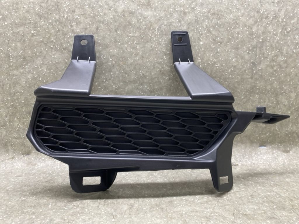 622566MR0A | Заглушка протитуманних фар права NISSAN QASHQAI/ROGUE SPORT 14-