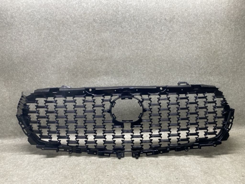 VA5050710B | Решетка радиатора MAZDA CX-50 22-